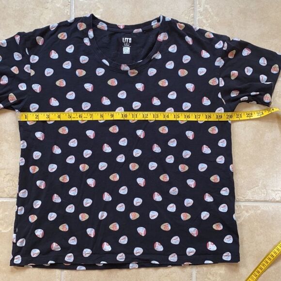 Uniqlo X The Tale of Genji Graphic T- Shirt - Picture 6 of 10